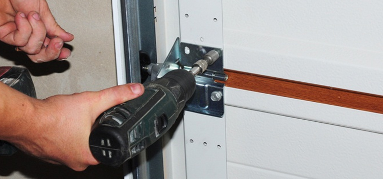 residential garage door service in Glendenning